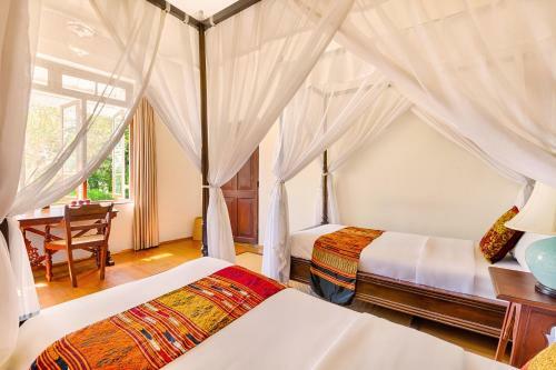 Hotel Mandira Dickoya Bungalow