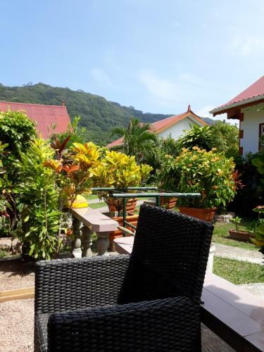 Hostal Veronic Self-catering Guest House