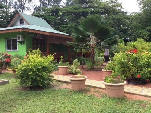 Hostal Benjamine's Holidays
