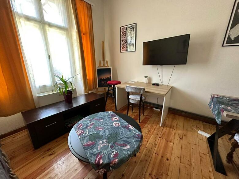 Hostal The Only One Suites