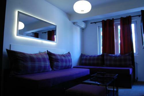 4 Rooms Apartments