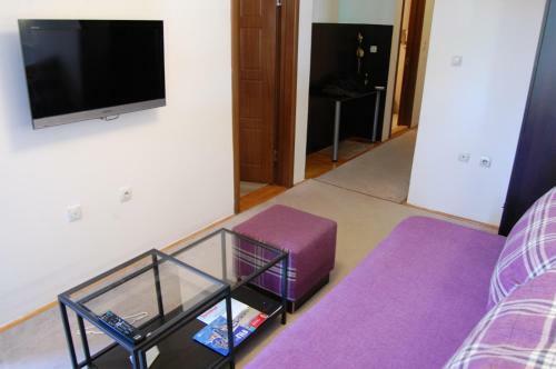 4 Rooms Apartments