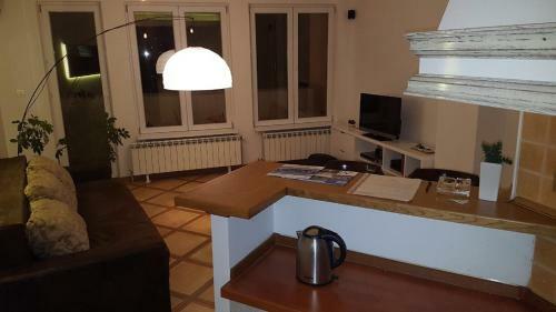4 Rooms Apartments