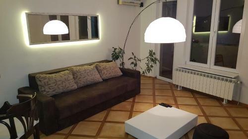 4 Rooms Apartments