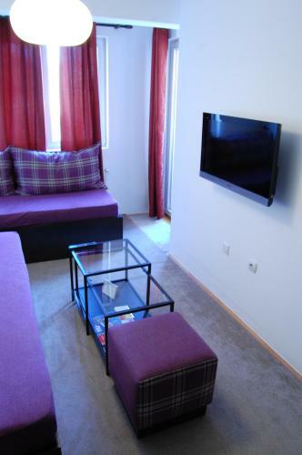 4 Rooms Apartments