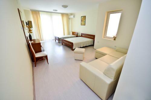 Hotel Accommodation Elegance