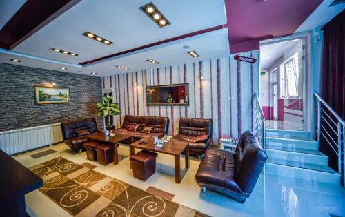 Hotel 018 In