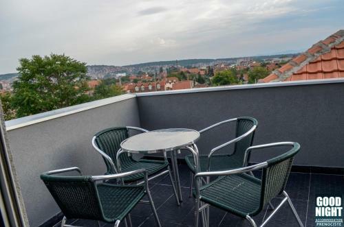 Hostal Apartments Good Night