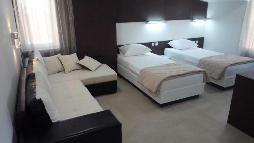 Hostal Apartments Good Night