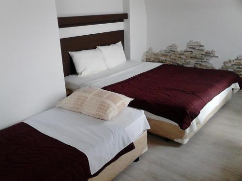 Hostal Guest Accommodation Konstantin 2008