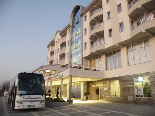 Hotel Tami Residence