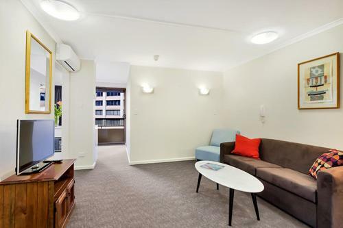 City Apartment At College St