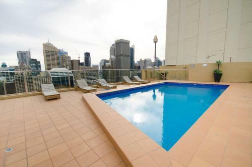 City Apartment At College St