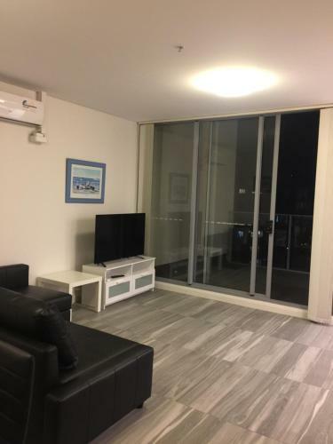 2 Bedroom High Rise Apartment