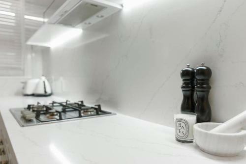 Luxury Escape, In Bellevue Hill Apartment