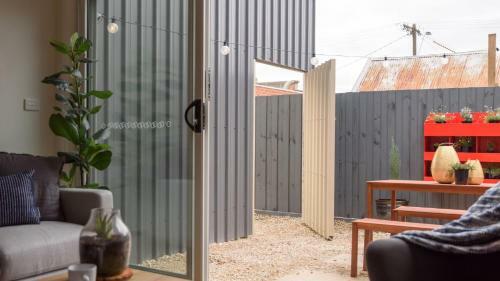 Trentham Central Villas - Villa 2