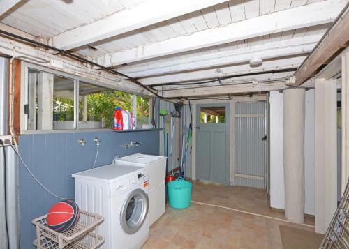 Ocean Breeze Hervey Bay