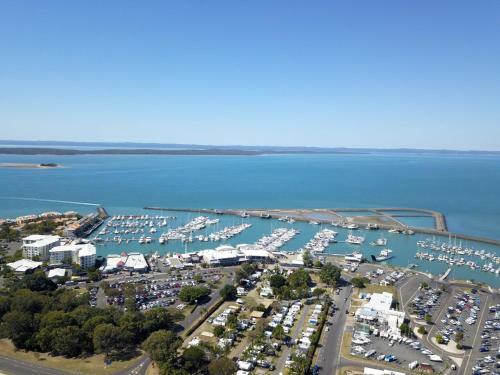 Urangan Harbour Cottage