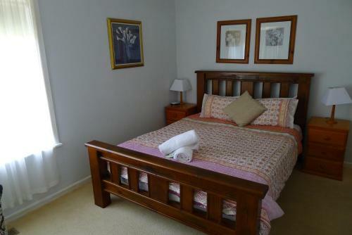 Beachpoint Cottage