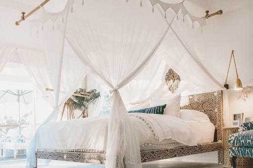 Barellen Beach House