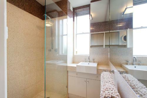 Apartamento Riverside Arthouse