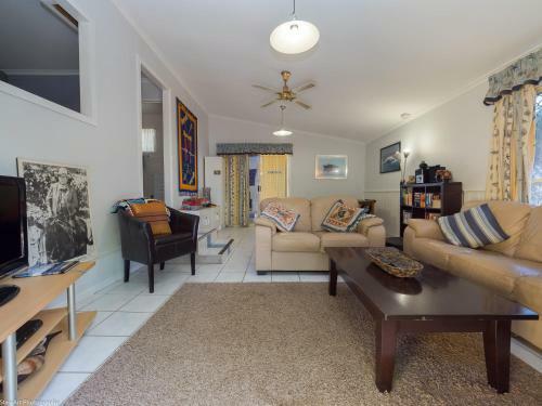Apartamento Lovely Torquay Cottage