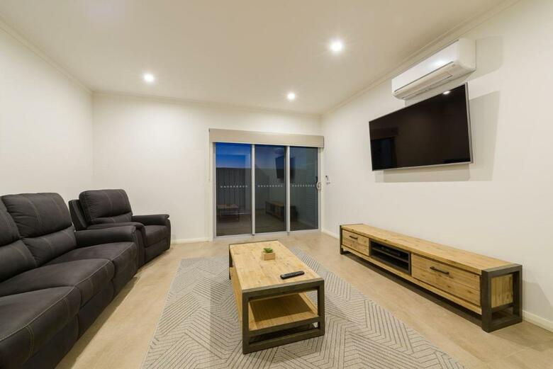 20 Madaffari Drive - Pool And Jetty