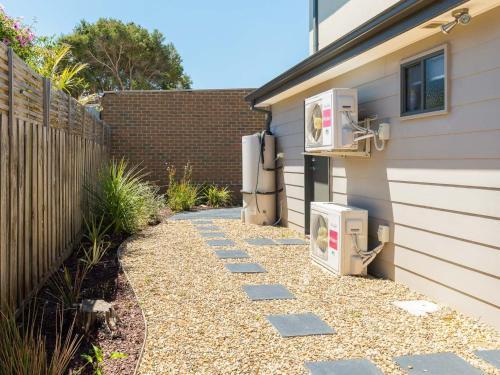 Beachside Villa Cowes