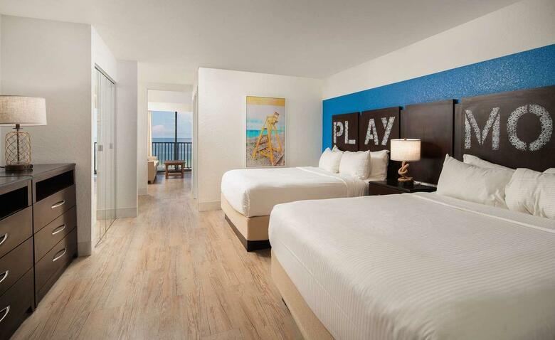 Hotel Sirata Beach Resort