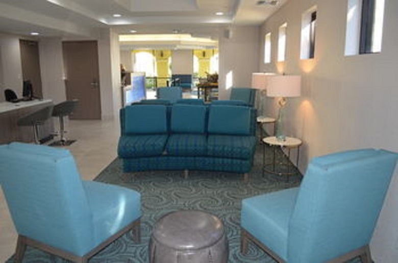 Hotel Sirata Beach Resort