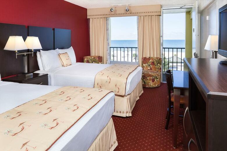 Hotel Sirata Beach Resort