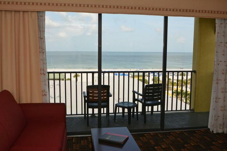Hotel Sirata Beach Resort