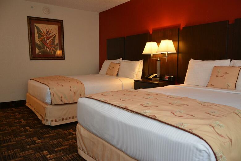 Hotel Sirata Beach Resort
