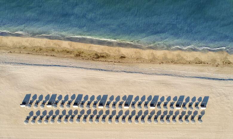 Hotel Sirata Beach Resort