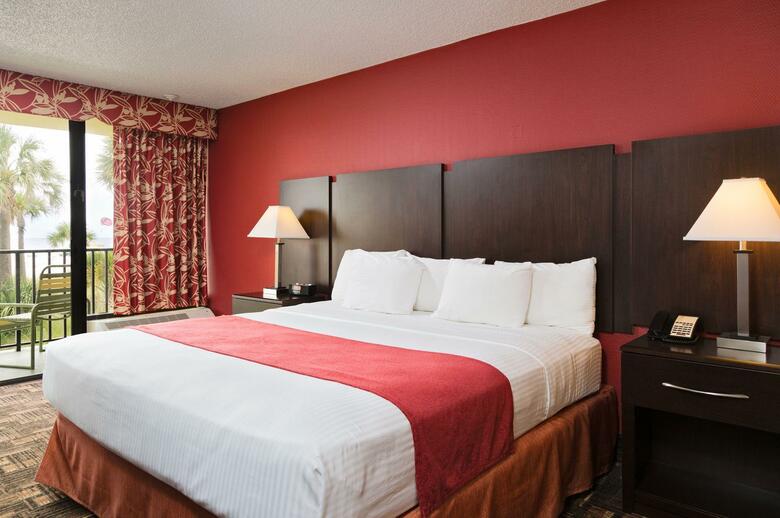 Hotel Sirata Beach Resort