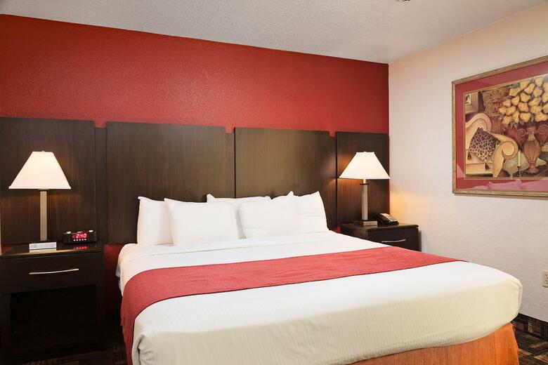 Hotel Sirata Beach Resort
