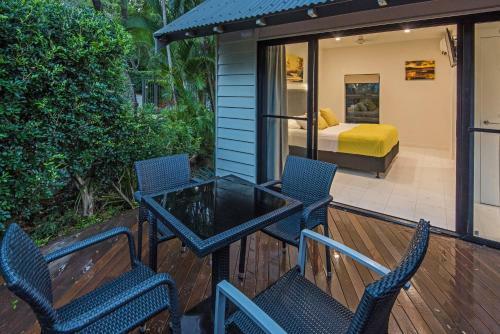 Mermaids Reach On Hamilton Island
