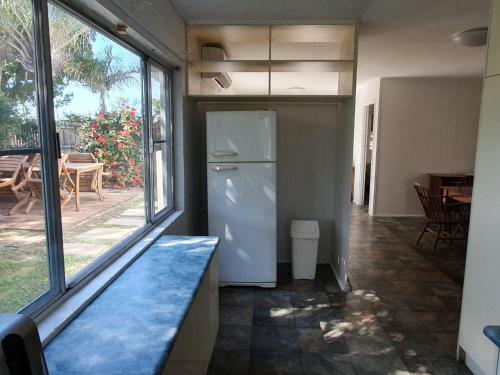 1 Spectrum Street, Rainbow Beach- Close To Shops And Main Beach