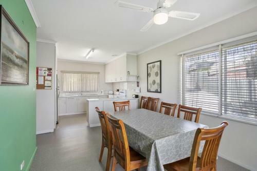 Coffey Court Cottage 2