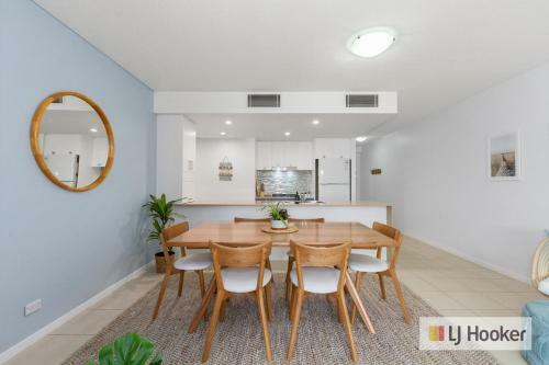Luxurious Drift North Apartment 24