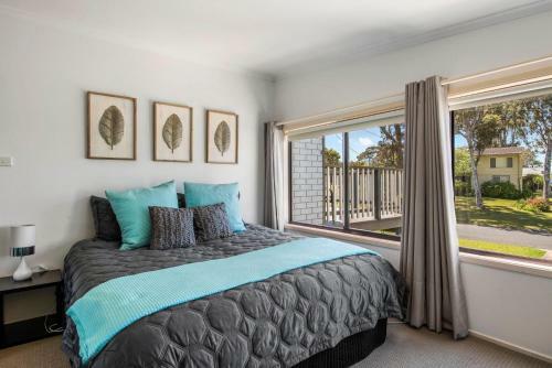 Carroll Ave 85 Mollymook