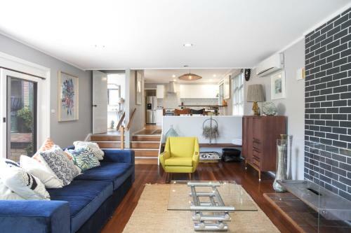 Blissful Bannister Retreat