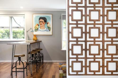 Blissful Bannister Retreat