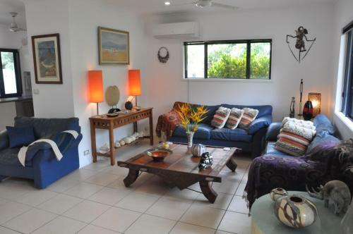 Stunning Magnetic Island Home,private, Large Pool,adults Only