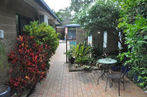 Stunning Magnetic Island Home,private, Large Pool,adults Only