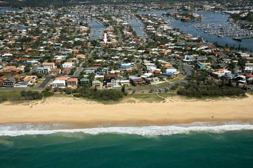 Oomoo 27 - Four Bedroom Townhouse - Close To Beaches!
