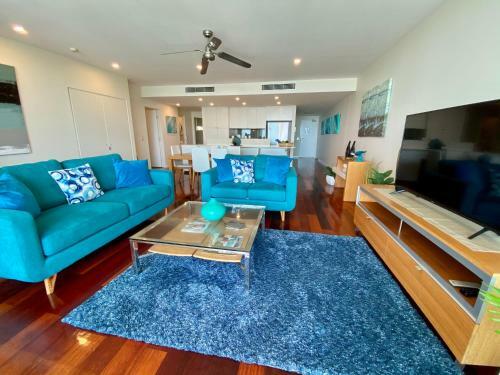Absolute Beachfront - Cabarita Beach - Ocean Views - 3 Bed Apartment