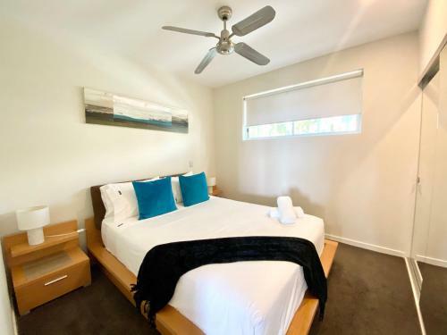 Absolute Beachfront - Cabarita Beach - Ocean Views - 3 Bed Apartment
