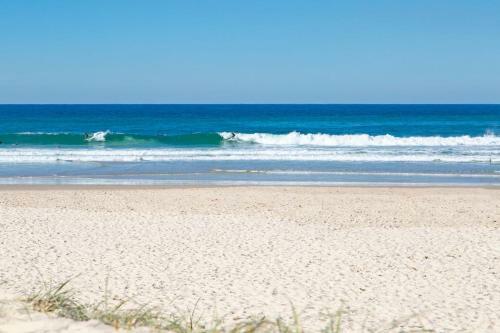 Direct Beach Access ? 3 Bed Apart - Cabarita Beach