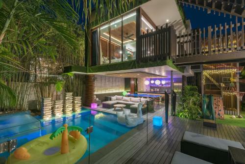 Cubby House